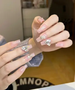 ネイル 宮澤 ミナのネイルデザイン