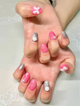 ネイル 新宿ネイルサロン ジェミディローサ所属・新宿ネイルサロン ジェミディローサのネイルデザイン