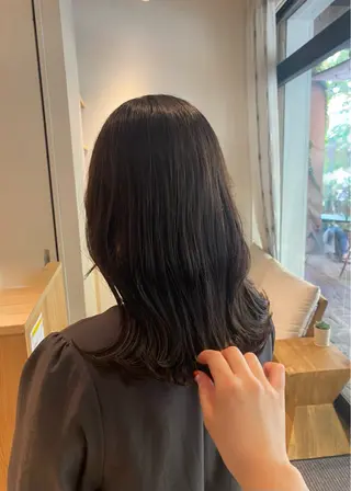 ミディアム MOND/ Takaneのヘアスタイル