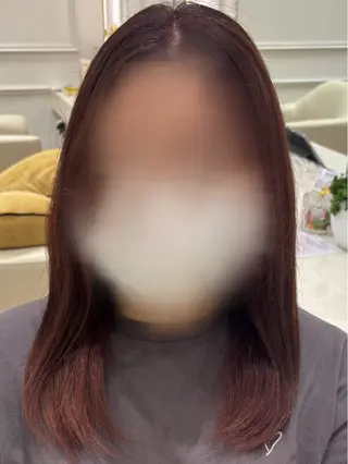 カラー 上田 華音のヘアスタイル