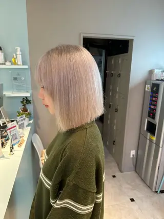 ショート カラー 🪄池袋ハイトーン 🪄ブリーチカラーのヘアスタイル