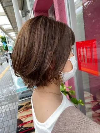 ショート カラー mori by little所属・デザインカラー✨新倉 佑奈のヘアスタイル