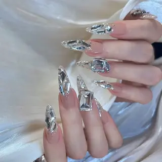 ネイル 鈴木 彩星のネイルデザイン