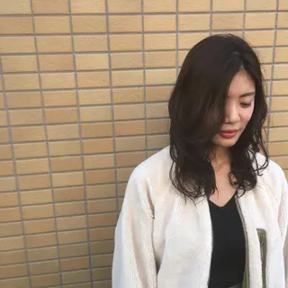 ロング カラー しのはら まどかのヘアスタイル