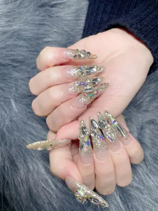 ロング ネイル 《LB》ラブリエ Nail&eyeのマツエク・マツパデザイン