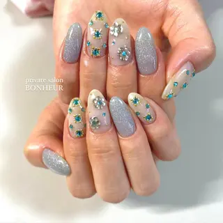 ネイル BONHEUR Annaのネイルデザイン