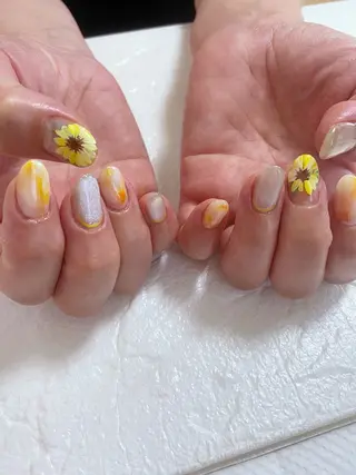 ネイル 7e. Nailのネイルデザイン