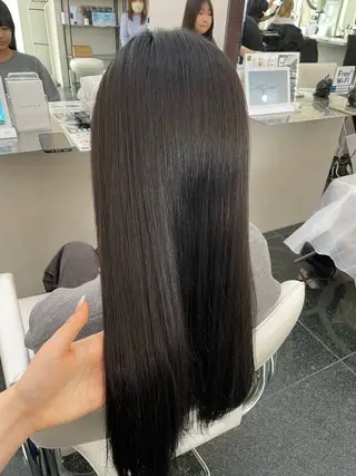 セミロング 艶髪韓国レイヤー 🇰🇷✨小清水✨のヘアスタイル