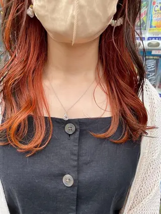 カラー *インナーカラー* 植松彩音のヘアスタイル