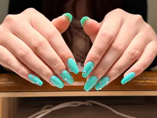 ネイル REI レイのネイルデザイン