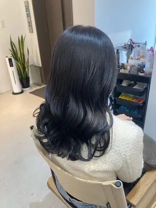 セミロング ✨色持ちの良い艶 カラー✨蟹江真世のヘアスタイル