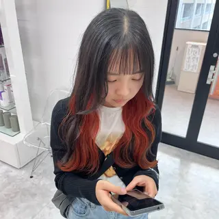 ロング カラー ヘアアレンジ 𝐠𝐢𝐫𝐥𝐲 𝐦𝐨𝐝𝐞🖤のヘアスタイル