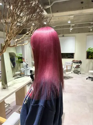 セミロング カラー EIGHTyokosuka所属・ハイトーン 🦋🎶LENのヘアスタイル