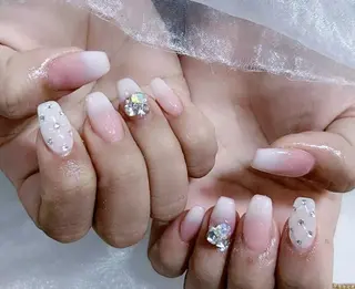 ネイル VIVIAN エイのネイルデザイン