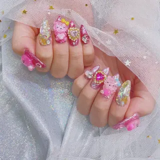 ネイル Nail Salon & MORE.のネイルデザイン