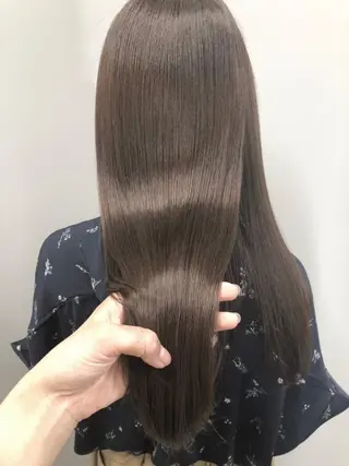 セミロング 透明感ハイトーン☆ 今津 佑太のヘアスタイル