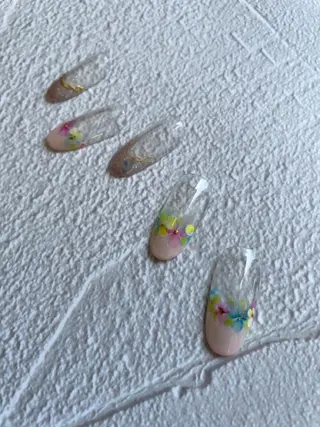 ネイル SINCERELY シンシアリー🌈のネイルデザイン