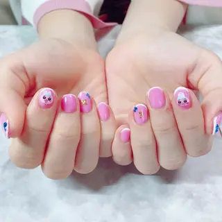 ネイル マジョリカ ブルーのネイルデザイン