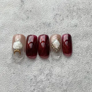 ネイル atelier　FIORITURA所属・FIORITURA aiのネイルデザイン