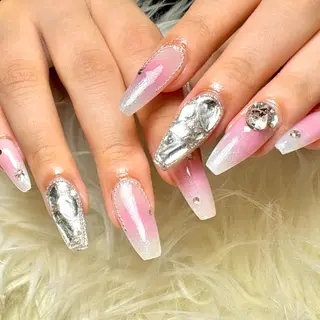 ネイル hohomi .のネイルデザイン