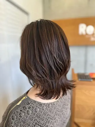 ミディアム スズキ ミヤコのヘアスタイル
