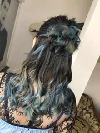 ヘアアレンジ ロング カラー 最高級シールエクステ 💜Fave/あかねのヘアスタイル