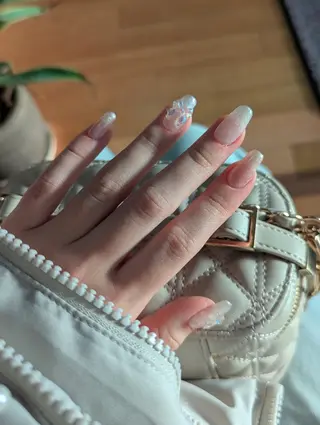 ネイル Olivia Blue所属・oliviablue Yunaのネイルデザイン