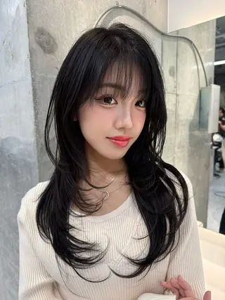 セミロング カラー ✨レイヤー/−10 歳ヘアー/✨山下　遥のヘアスタイル