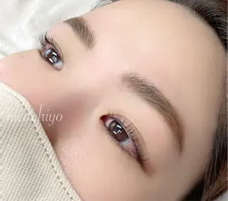 アイブロウ nico'chiyo所属・nico'chiyo ホソカワエーコのマツエク・マツパデザイン