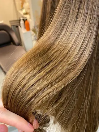 ロング ハイトーン×似合わせ 🌱中川慎之介のヘアスタイル