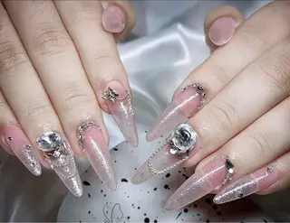 ネイル Minette nailHuongのネイルデザイン