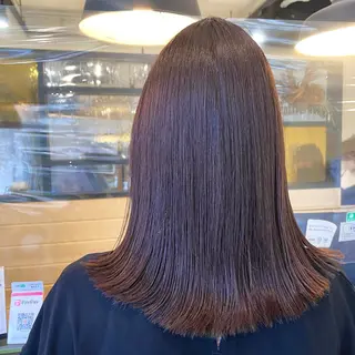 セミロング カラー スナコザワ レナのヘアスタイル