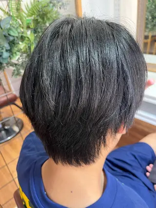 メンズ 腰越 麻奈のヘアスタイル