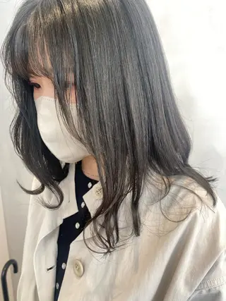 カラー デザインカラー/パー マ🦖外岡咲希🦖のヘアスタイル