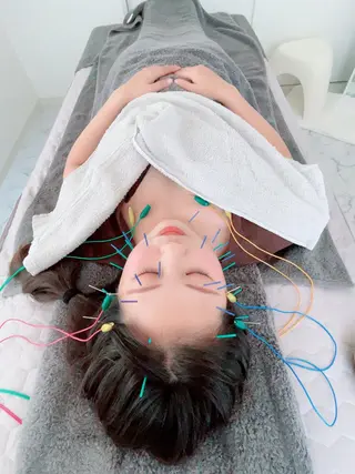 美容鍼＆鍼灸サロン 鍼Glitter.所属・田中 美奈のエステ・リラクイメージ