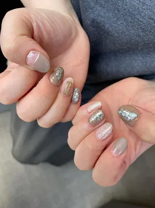 ロング カラー ヘアアレンジ キッズ ネイル マツエク・マツパ 福田 加奈のネイルデザイン