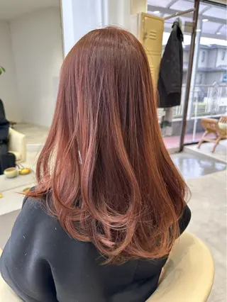 カラー Stylo所属・吉川 莉央のヘアスタイル