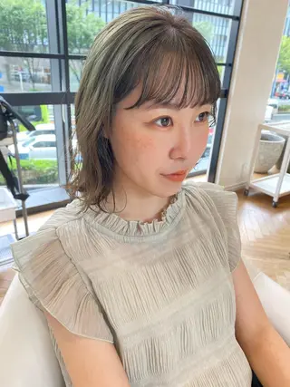 カラー 増井 彩乃のヘアスタイル