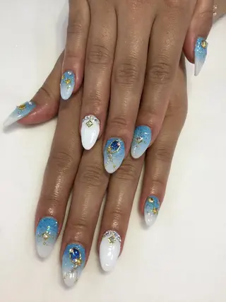 ネイル 💎🐰 saki. m 🐰💎のネイルデザイン