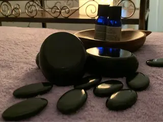 【PourVous】 AYUMIのネイルデザイン