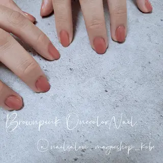 ネイル Nailsalon MagicShopのネイルデザイン