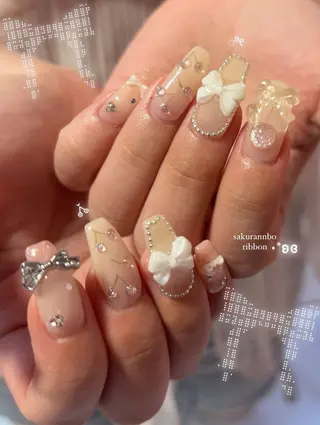 ネイル EmaNail🎀 Haaruのネイルデザイン