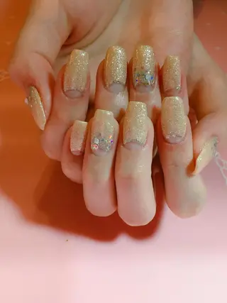 ネイル 古川 里美のネイルデザイン