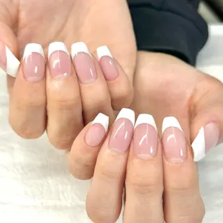 ネイル ラヴィアンローズ所属・S. kurumiのネイルデザイン