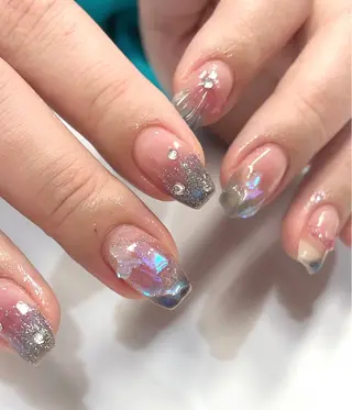 ネイル Me d'eau所属・Me d'eau Rinaのネイルデザイン