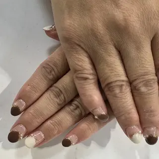 ネイル LaViena姫路所属・e_nail 〜本格ケア〜のネイルデザイン