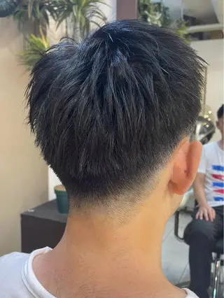 メンズ bauhaus hair所属・バウハウスヘア ひなのヘアスタイル