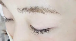 マツエク・マツパ Nana.所属・shiomi Erinaのマツエク・マツパデザイン