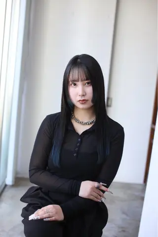 ロング カラー みぞぐち じゅりのヘアスタイル