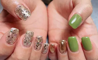 ネイル マキ ネイルサロンのネイルデザイン